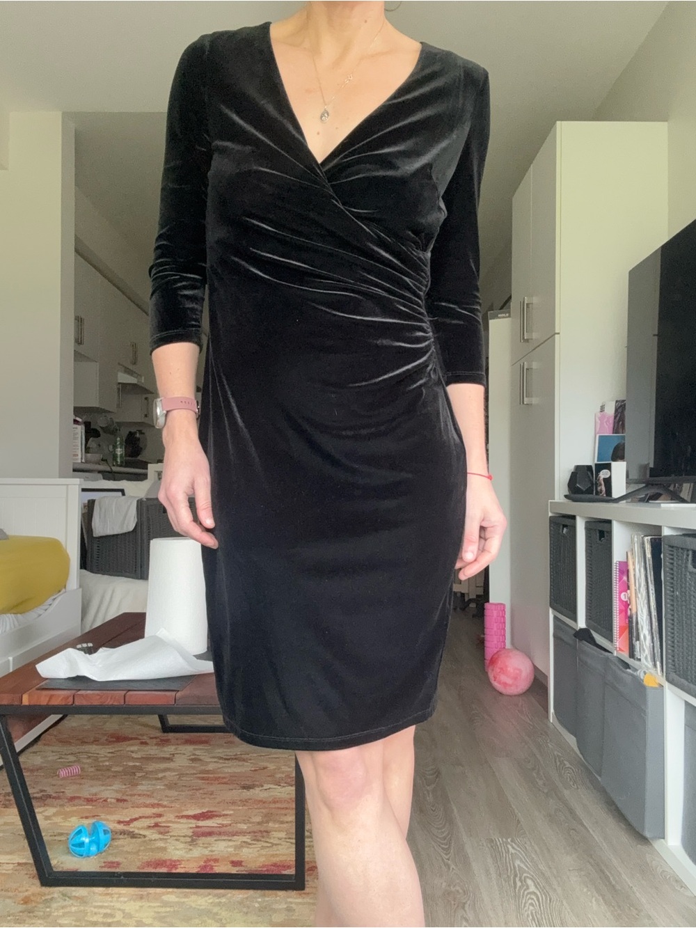Chaps Black Velvet Ruched V-Neck Midi Dress | Size 6